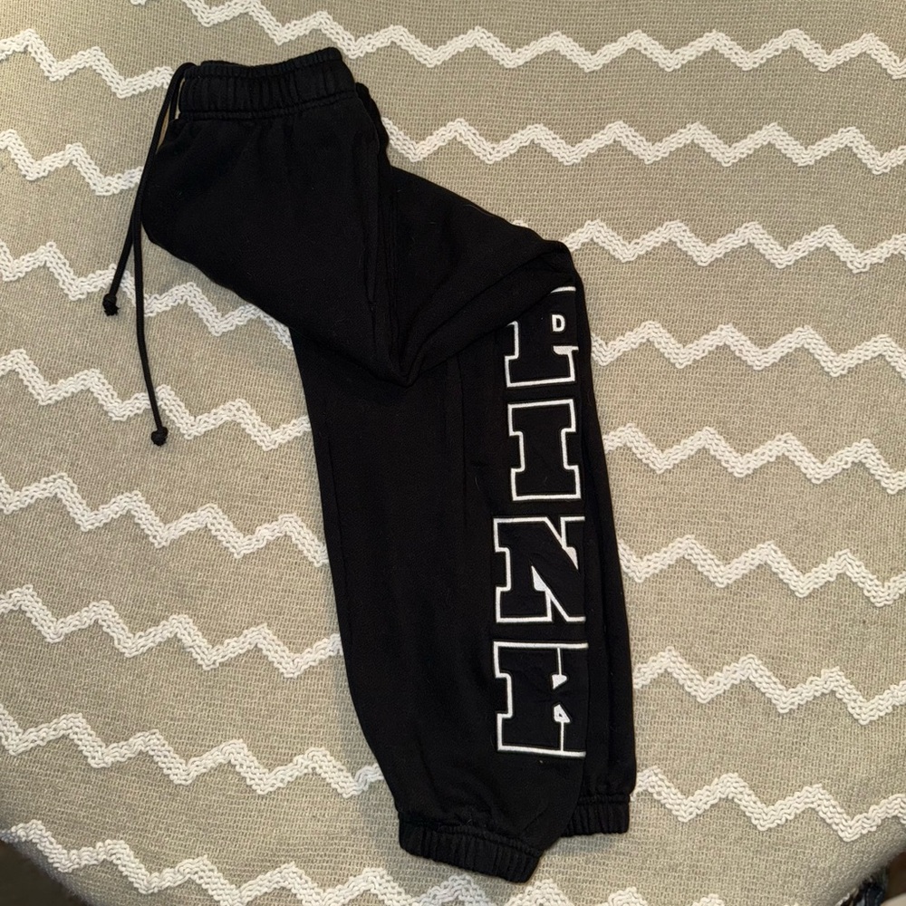 PINK Victoria's Secret women’s Black Joggers